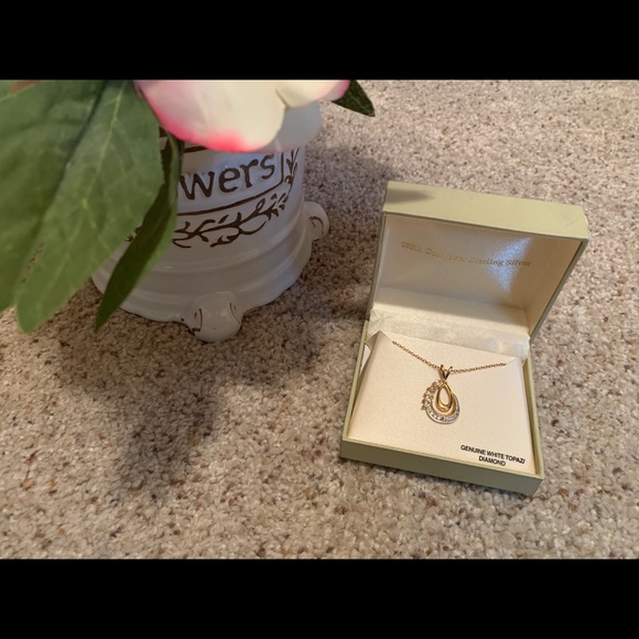 NWOT Genuine White Topaz/Diamond Necklace 💎 - Picture 2 of 3